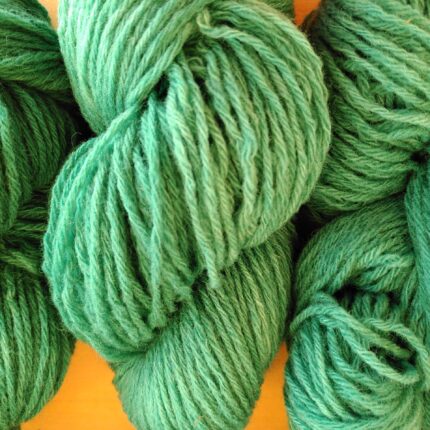 Echeveau laine couleur vert sans nom