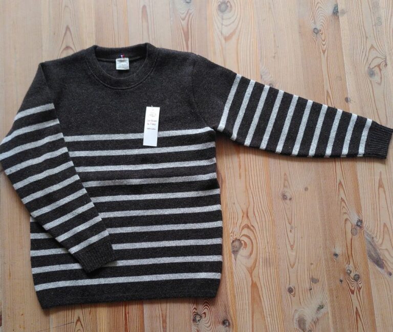 Pull laine française modèle marinière marque Laines du Forez