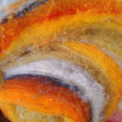 Laine pour filage ou feutrage en teinture artisanale