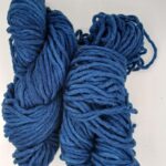 Écheveau Bleu foncé- 10 brins - super bulky - aiguilles +-10-12